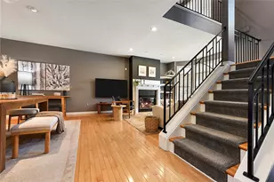 71 Waterfront Dr, Washington's Landing, PA 15222 - Photo 5