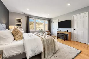 71 Waterfront Dr, Washington's Landing, PA 15222 - Photo 21