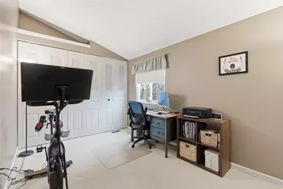 158 Rossmor Ct, Ross Twp, PA 15229 - Photo 15
