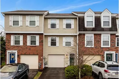 158 Rossmor Ct, Ross Twp, PA 15229 - Photo 1