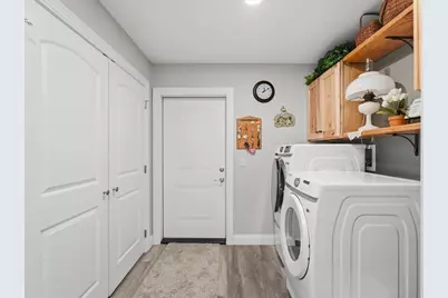 2 Stonegate Drive, Burgettstown Boro, PA 15021 - Photo 19