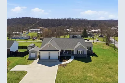 2 Stonegate Drive, Burgettstown Boro, PA 15021 - Photo 3