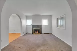 2014 McLean St, Aliquippa, PA 15001 - Photo 3