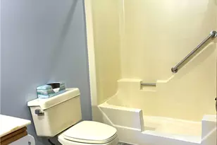 105 Woodstone Ln, New Kensington, PA 15068 - Photo 17