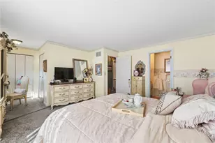 524 Thorncliffe Dr, Robinson Twp, PA 15205 - Photo 17