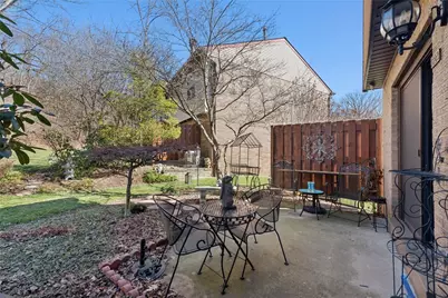 524 Thorncliffe Drive, Robinson Twp, PA 15205 - Photo 25