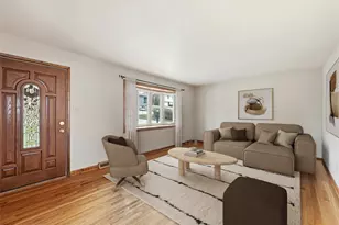 42 Lee Ave, South Strabane, PA 15301 - Photo 5