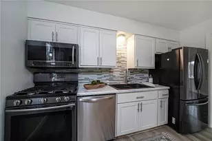 320 Calderwood Ave, Ross Twp, PA 15202 - Photo 7