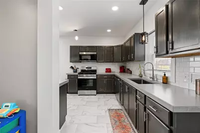 107 Sumner Avenue, Vandergrift, PA 15690 - Photo 9