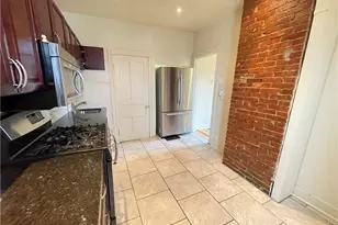 21 Hodge St, Pittsburgh, PA 15213 - Photo 3