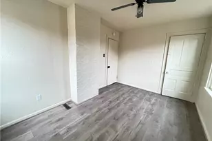 21 Hodge St, Pittsburgh, PA 15213 - Photo 7