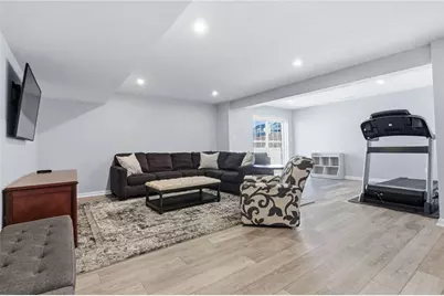 113 Pinevalley Dr, Ross Twp, PA 15229 - Photo 31