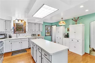 1325 Parkway Rd, Pittsburgh, PA 15237 - Photo 7