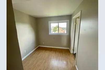 2113 Orchard St, Munhall, PA 15120 - Photo 3