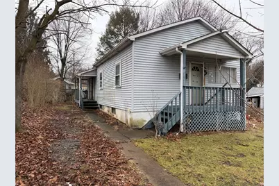 935 Maiden Ln, New Kensington, PA 15068 - Photo 1
