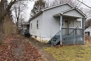 935 Maiden Ln, New Kensington, PA 15068 - Photo 1