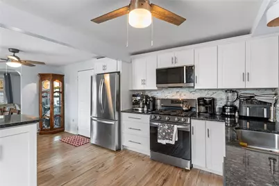 2020 McKinney Rd, Monroeville, PA 15146 - Photo 9