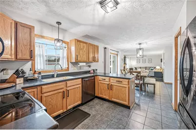 3173 Saranac Dr, South Pymatuning Township, PA 16150 - Photo 11