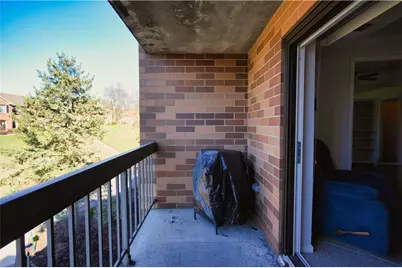 1500 Cochran Rd #812, Scott Township, PA 15243 - Photo 19