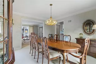 91 Green Crescent Dr, South Strabane, PA 15301 - Photo 9