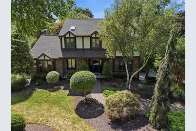 91 Green Crescent Dr, South Strabane, PA 15301 - Photo 3