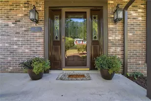 91 Green Crescent Dr, South Strabane, PA 15301 - Photo 5