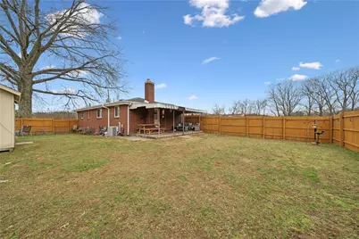100 Valleyvale Drive, Ross Twp, PA 15209 - Photo 25
