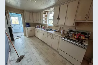 313 N 11th St, Indiana Boro, PA 15701 - Photo 9