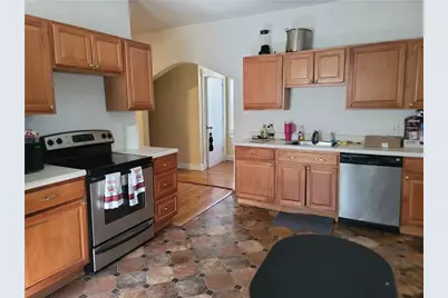 67 Beltzhoover Ave, Pittsburgh, PA 15210 - Photo 9