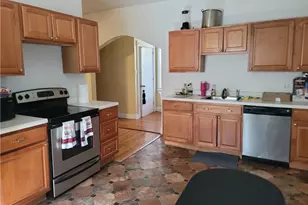 67 Beltzhoover Ave, Pittsburgh, PA 15210 - Photo 9