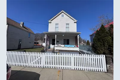 915 Evans St, New Kensington, PA 15068 - Photo 1