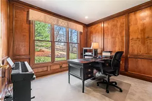 102 Preserve Valley Dr, Cranberry Township, PA 16066 - Photo 9