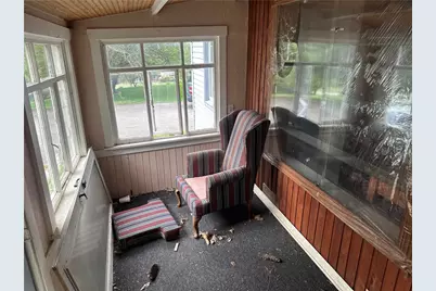 1034 Logan Rd, North Versailles, PA 15137 - Photo 5