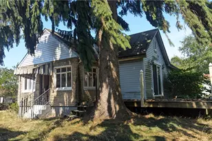 1034 Logan Rd, North Versailles, PA 15137 - Photo 1