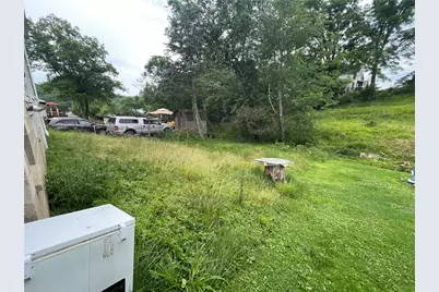 139 Highland Ave, Claysville, PA 15323 - Photo 5