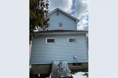 1910 Yoho Aly, New Castle, PA 16101 - Photo 17