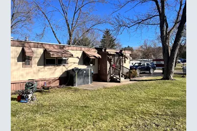 1625 George St, Hermitage, PA 16148 - Photo 1