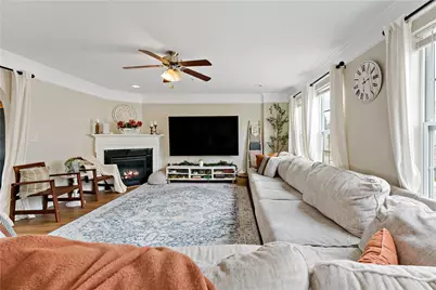 259 Grace Manor Dr, Robinson Twp, PA 15108 - Photo 9