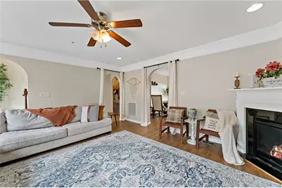 259 Grace Manor Dr, Robinson Twp, PA 15108 - Photo 7