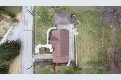 1025 Isabella Road, Connellsville, PA 15425 - Photo 15