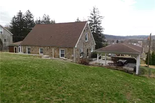 1025 Isabella Rd, Connellsville, PA 15425 - Photo 7