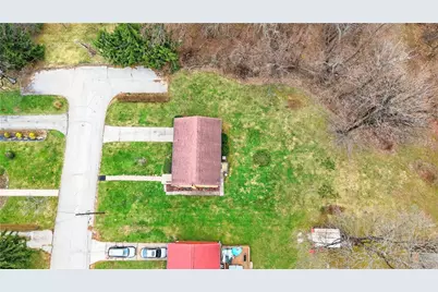 14 N Rolling Hills Ave., Hempfield Township, PA 15642 - Photo 23