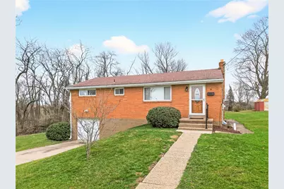 14 N Rolling Hills Ave., Hempfield Township, PA 15642 - Photo 1