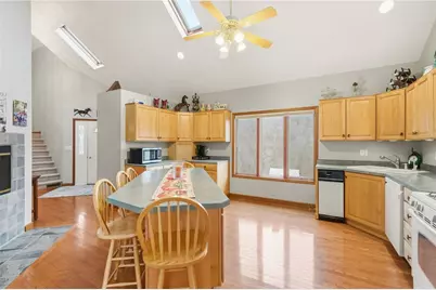 327/329 Sugar Run Road, Franklin Township, PA 15370 - Photo 9