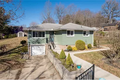 519 Jefferson St, Evans City, PA 16033 - Photo 1