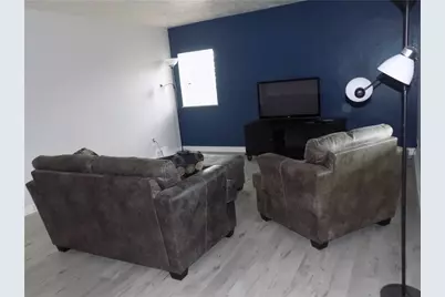 5850 Heberton Dr, Pittsburgh, PA 15147 - Photo 11