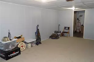 5850 Heberton Dr, Pittsburgh, PA 15147 - Photo 33