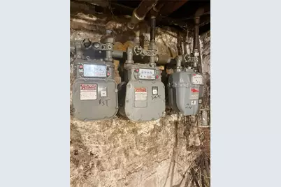 417 New Castle Ave, Sharon, PA 16146 - Photo 15