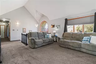 6618 Willem Dr, Jefferson Hills, PA 15332 - Photo 9