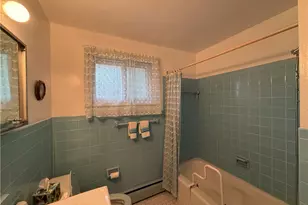 263 Shannon Heights Dr, Pittsburgh, PA 15147 - Photo 13